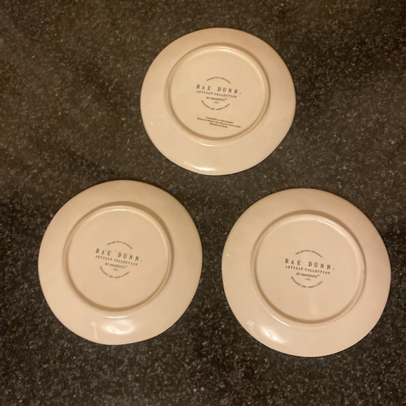 Rae Dunn Halloween Plates Set of 3 - Picture 2 of 6